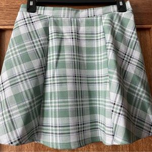 NWT - Tilly’s skater style skirt